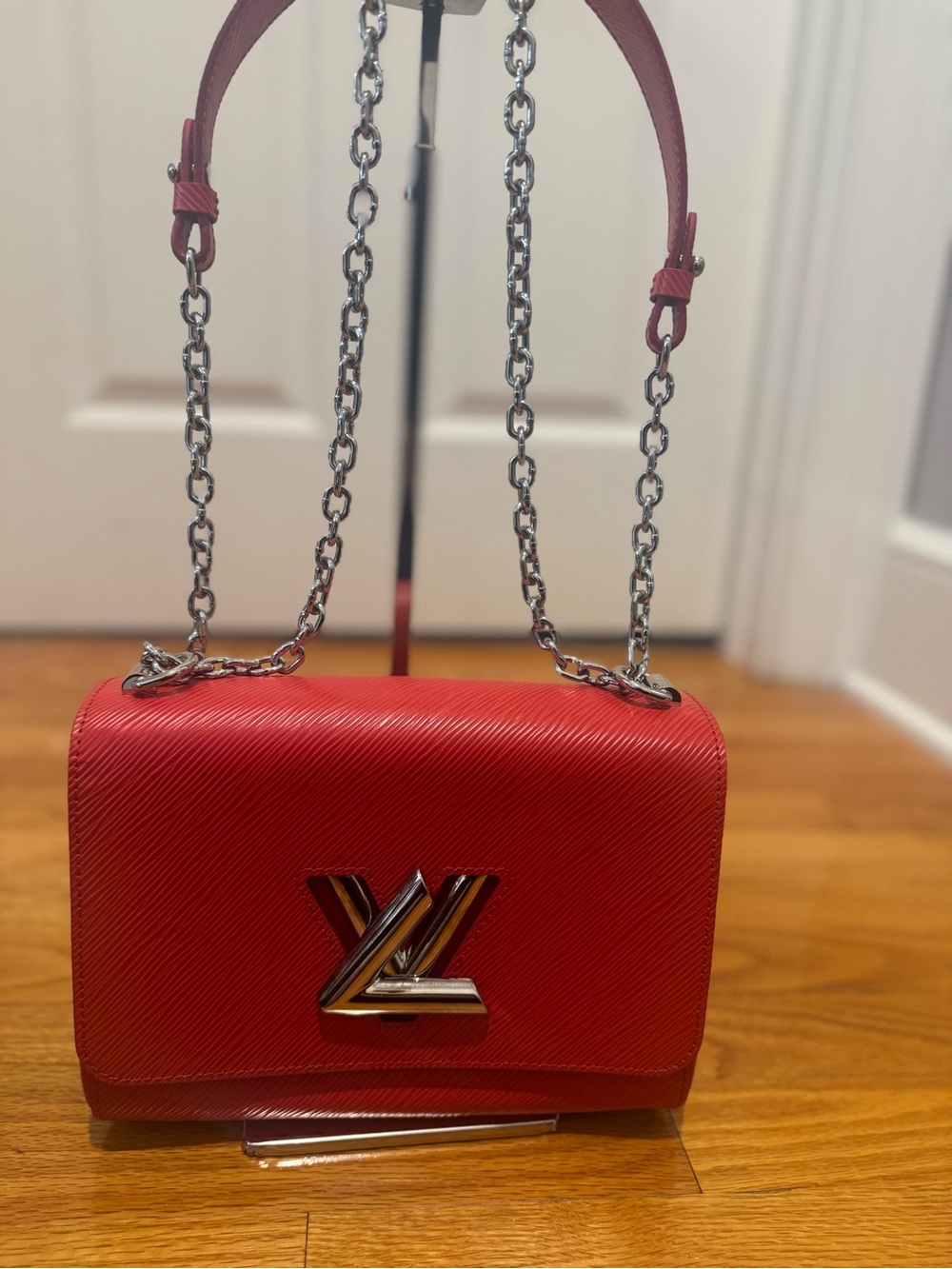 Louis Vuitton MM Twist
